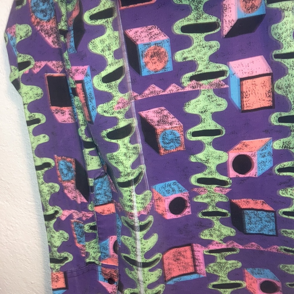Vintage Button Up - Picture 8 of 8